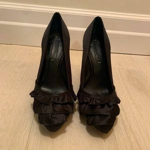 Black Satin Ruffled BCBG Maxazria Black Pumps, Size 8.5